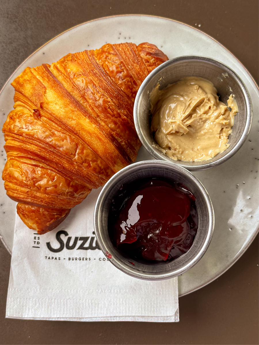 Sweet Croissant